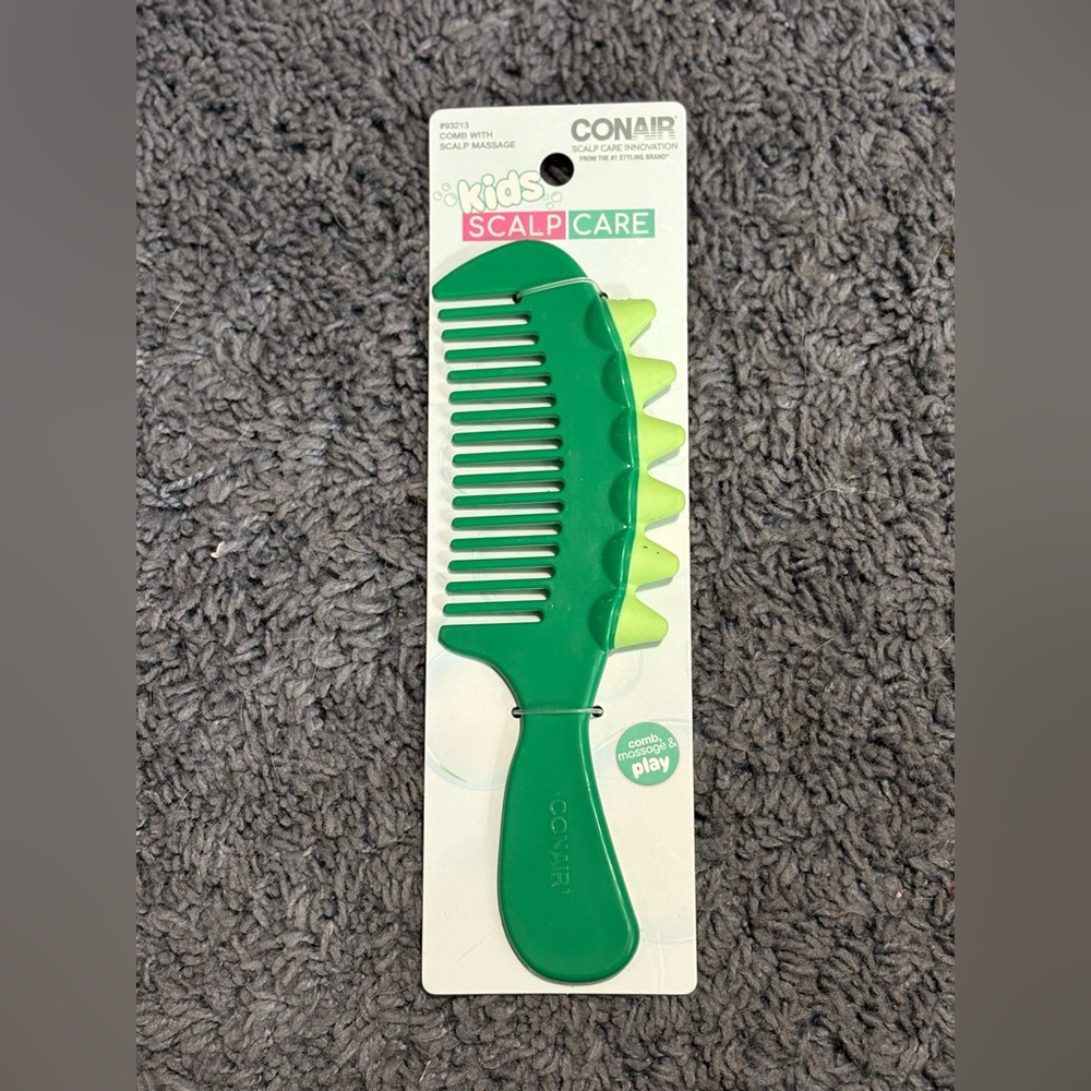 NWT Conair scalp care innovation - kids scalp care - comb massage and play